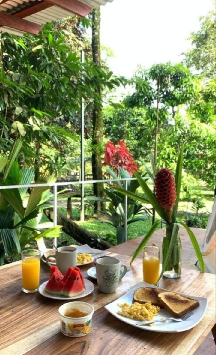 شقة Glamping Naioth Guápiles المظهر الخارجي الصورة